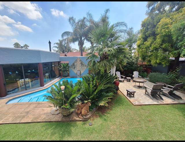 4 bed property for sale in AERORAND